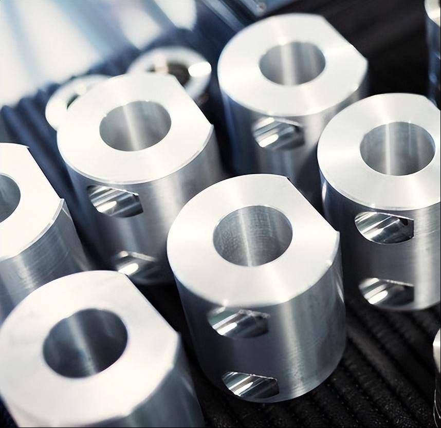 Haozhifeng Machinery: Engagiert im Hardware-Außenhandel